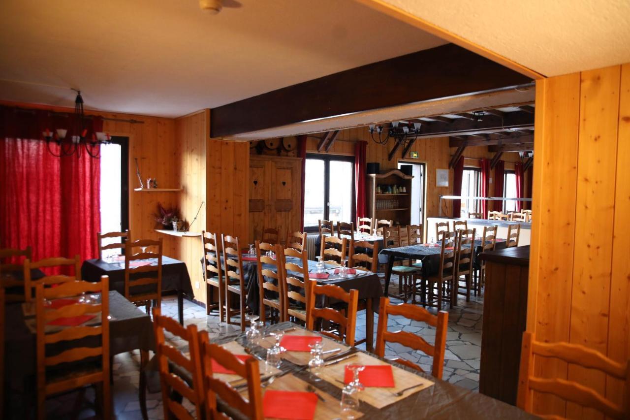 Hotel Le Cairn Les Deux Alpes Exterior photo