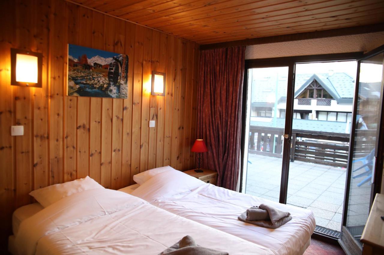 Hotel Le Cairn Les Deux Alpes Exterior photo